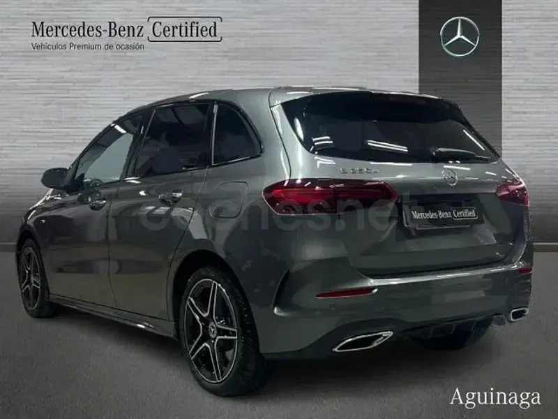 Usado Mercedes B250e 218 CV (160 kW) 2025 Gris / plata Utilitario