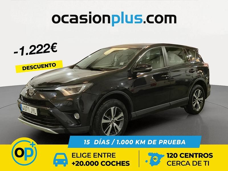 Usado Toyota RAV4 Advance 143 CV (105 kW) 2017 Negro SUV