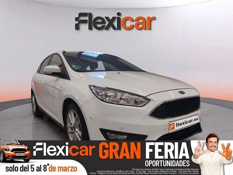 Usado Ford Focus Trend+ 120 CV (88 kW) 2018 Blanco Utilitario