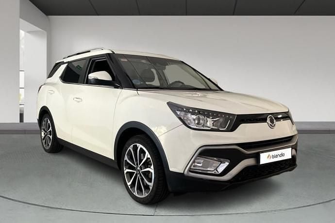 Usado SsangYong XLV 129 CV (94 kW) 2019 Blanco SUV