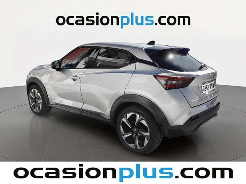 Usado Nissan Juke N-Connecta 143 CV (105 kW) 2024 Plateado SUV