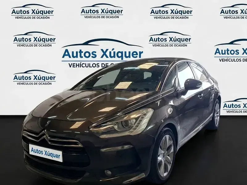 Usado Citroën DS5 Style 163 CV (119 kW) 2013 Marrón Utilitario
