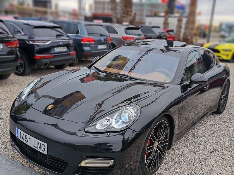 Usado Porsche Panamera Turbo 500 CV (367 kW) 2010 Negro Berlina