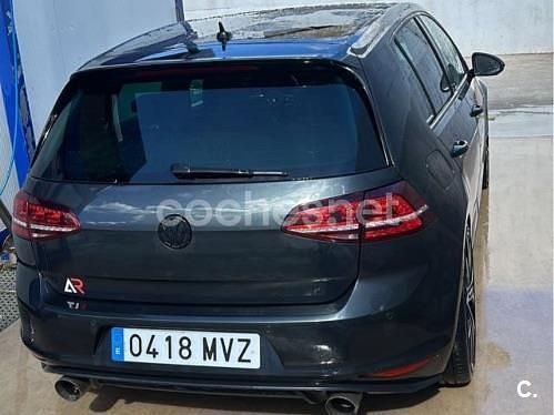 Usado VW Golf VII GTI 230 CV (169 kW) 2015 Gris / plata Berlina