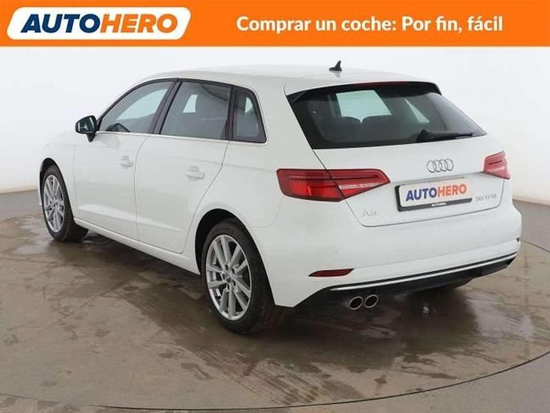 Usado Audi A3 Design 150 CV (110 kW) 2019 Blanco Berlina