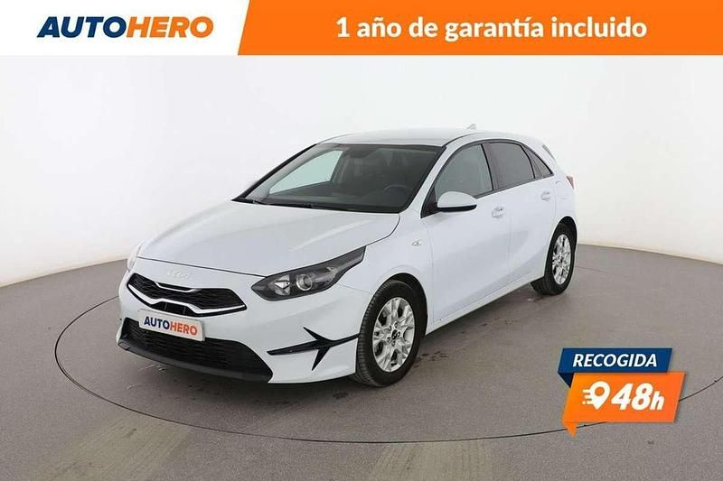 Blanco Usado 2023 Kia Ceed Berlina | 15.904 € (Super precio) - Imagen 1/3