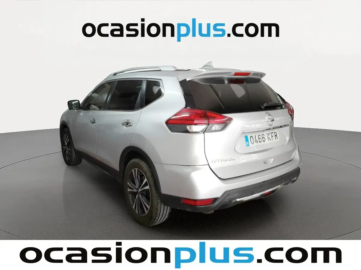 Usado Nissan X-Trail N-Connecta 163 CV (119 kW) 2017 Gris plata SUV