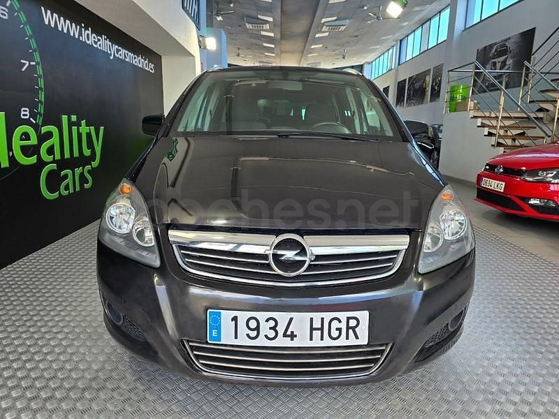 Usado Opel Zafira Enjoy Plus 125 CV (91 kW) 2011 Negro Monovolumen