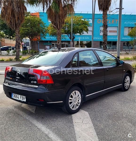 Negro Usado 2006 Citroën C5 Exclusive Berlina | 1800 € (Buen precio) - Imagen 1/4