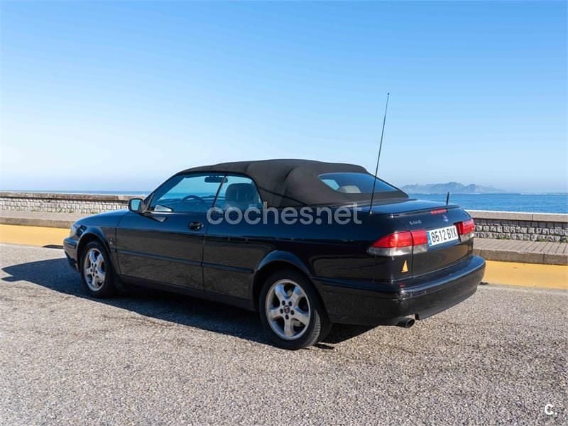Negro Usado 2002 Saab 9-3 Cabriolet Descapotable | 6000 € - Imagen 1/4