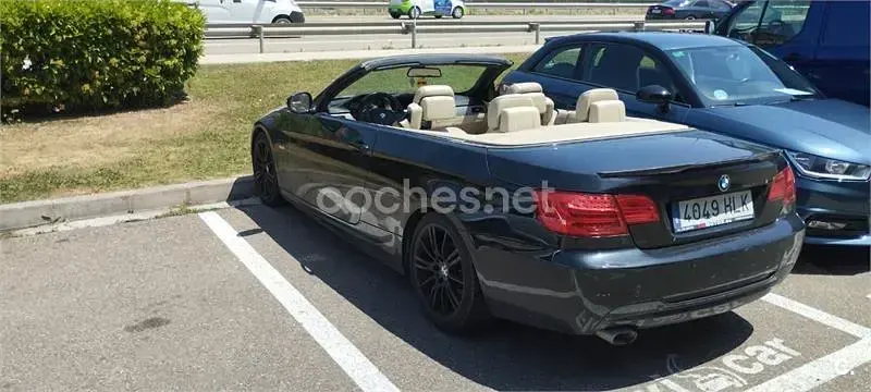 Usado BMW 320 Cabriolet 184 CV (135 kW) 2012 Negro Descapotable