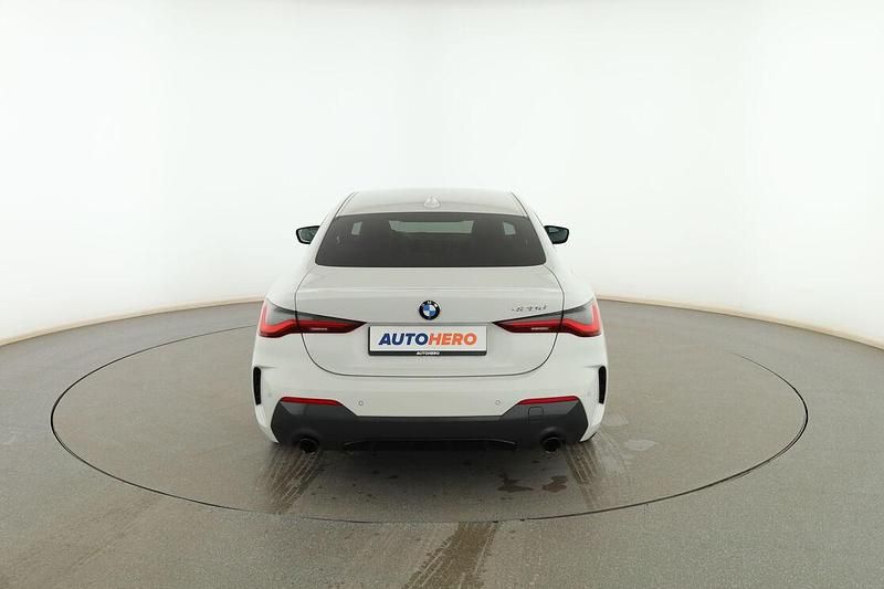 Usado BMW 420 M Sport 190 CV (139 kW) 2021 Blanco Coupe