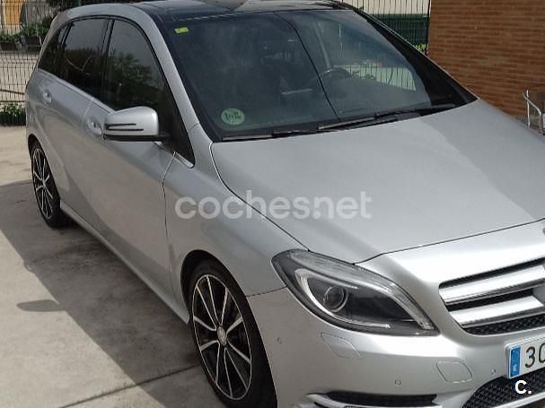 Brugt Mercedes B180 109 HK (80 kW) 2015 Hvid MPV