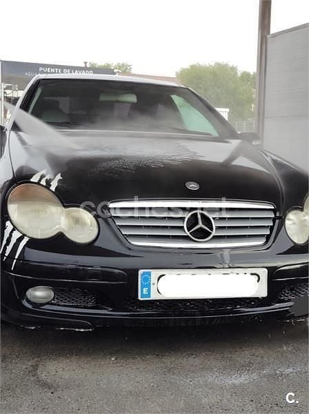 Negro Usado 2002 Mercedes C220 Berlina | 2500 € (Super precio) - Imagen 1/4