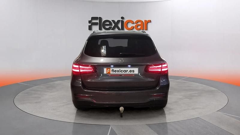 Usado Mercedes GLC250 211 CV (155 kW) 2017 Gris SUV