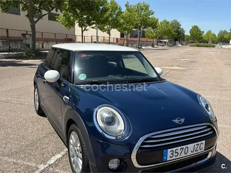 Usado Mini Cooper D 116 CV (85 kW) 2017 Azul Utilitario