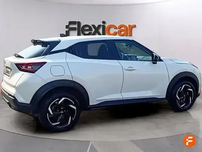 Usado Nissan Juke N-Connecta 114 CV (83 kW) 2024 Blanco SUV