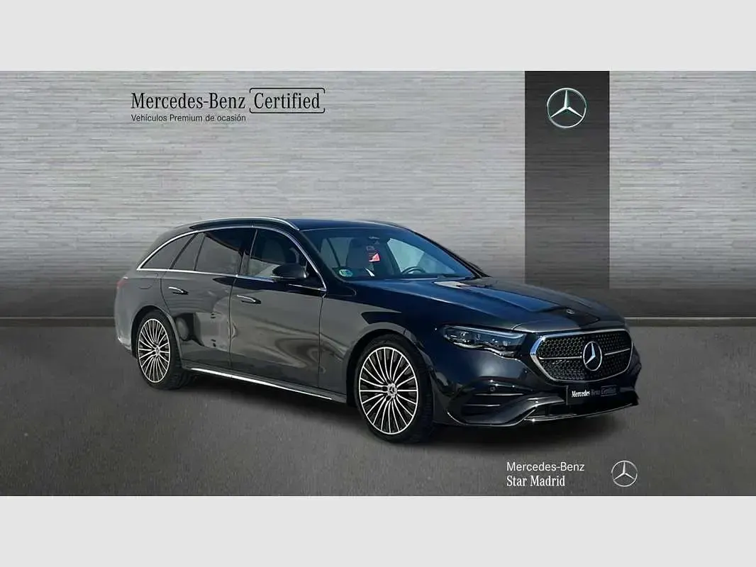 Usado Mercedes E220 197 CV (144 kW) 2025 Gris Familiar