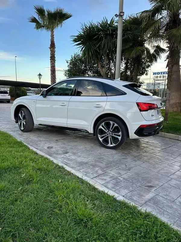 Usado Audi Q5 Sportback 204 CV (150 kW) 2021 Blanco SUV
