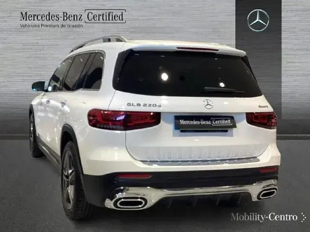 Usado Mercedes GLB220 190 CV (139 kW) 2022 Blanco polar SUV