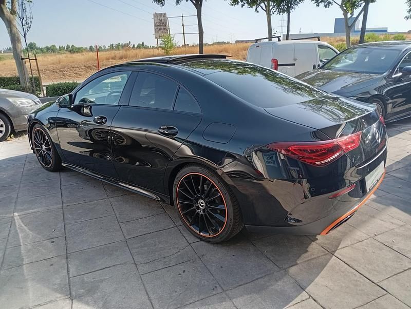 Usado Mercedes CLA180 Edition 1 116 CV (85 kW) 2019 Negro Berlina