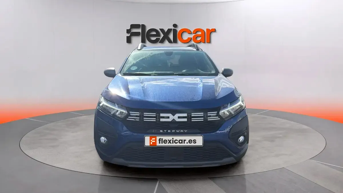 Usado Dacia Sandero Essentiel 91 CV (66 kW) 2023 Azul Berlina