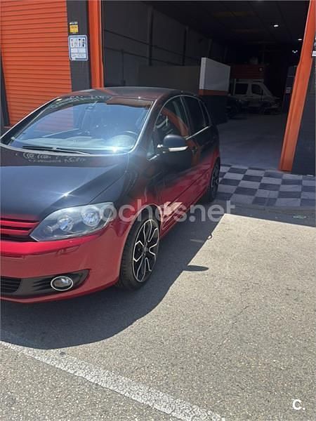 Usado VW Golf Plus Cross Advance 105 CV (77 kW) 2010 Negro Monovolumen
