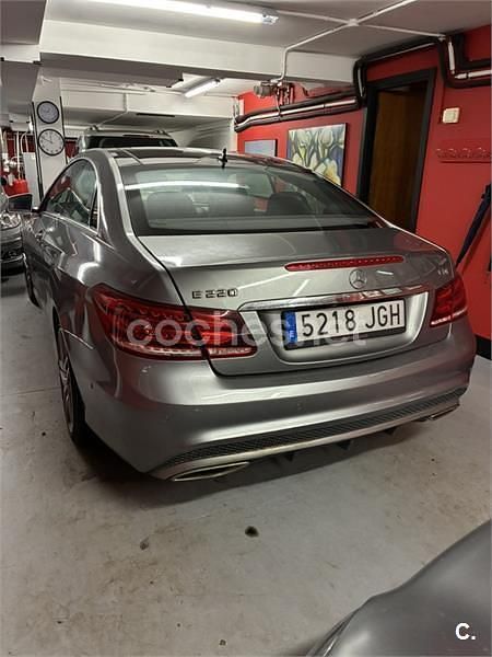 Usado Mercedes E220 170 CV (125 kW) 2015 Gris / plata Coupe
