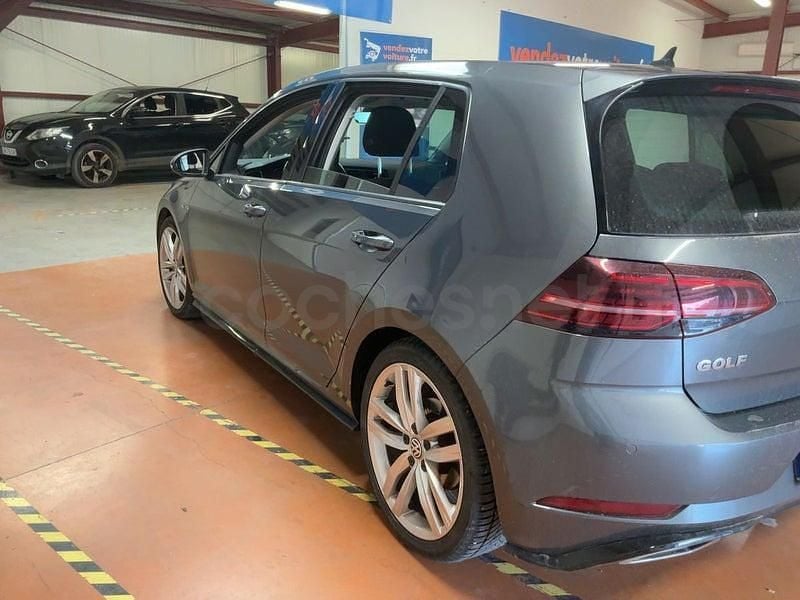 Usado VW Golf VII Sportline 150 CV (110 kW) 2018 Gris / plata Berlina