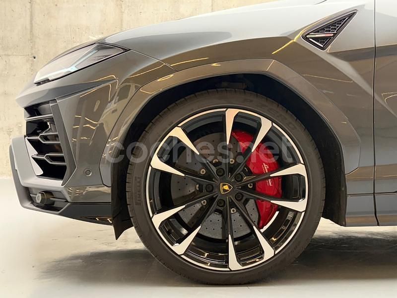 Usado Lamborghini Urus 666 CV (489 kW) 2019 Gris SUV