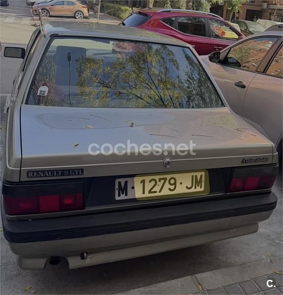 Usado Renault R9 72 CV (52 kW) 1989 Beige Berlina