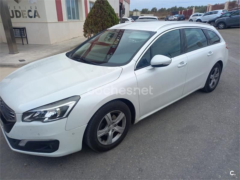 Blanco Usado 2018 Peugeot 508 SW Active Familiar | 6000 € (Precio justo) - Imagen 1/4