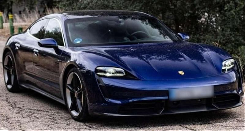 Usado Porsche Taycan Turbo S 559 kW (761 CV) 2021 Azul Berlina