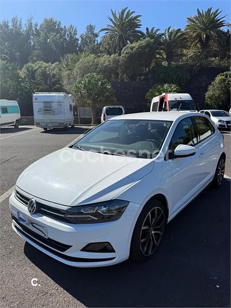Usado VW Polo Advance 95 CV (69 kW) 2018 Blanco Utilitario