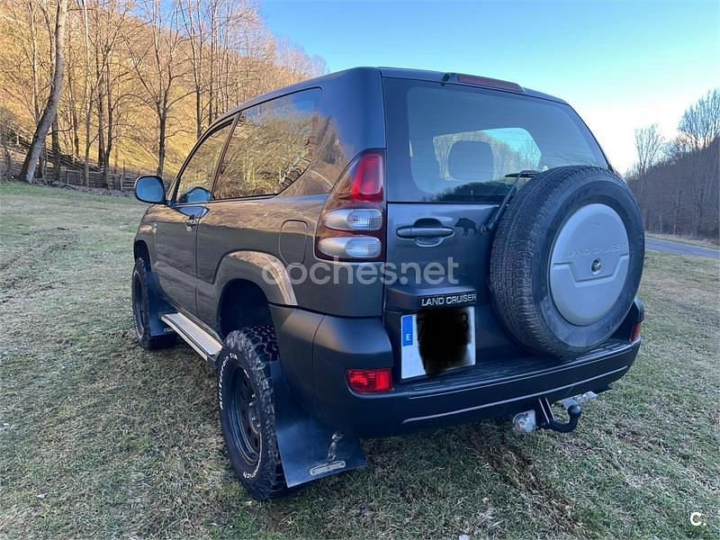 Usado Toyota Land Cruiser 166 CV (122 kW) 2007 Gris / plata SUV