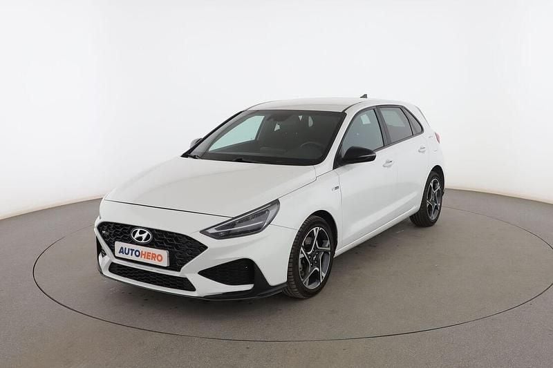 Blanco Usado 2022 Hyundai i30 N Line Utilitario | 17.299 € (Precio justo) - Imagen 1/3