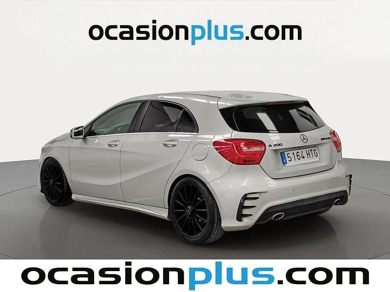 Käytetty Mercedes A200 AMG line 136 HP (100 kW) 2013 Harmaa Viistoperä