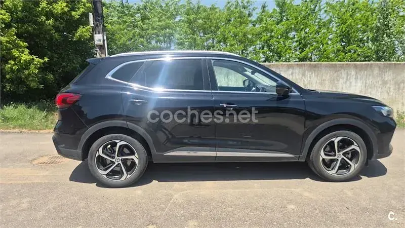 Usado MG HS Luxury 162 CV (119 kW) 2024 Negro SUV
