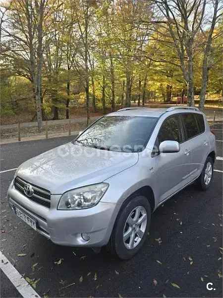 Usado Toyota RAV4 Sol 136 CV (100 kW) 2008 Gris / plata SUV
