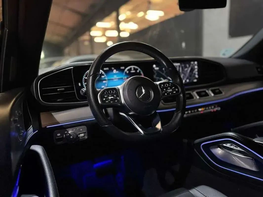 Usado Mercedes GLE300 245 CV (180 kW) 2021 Gris SUV