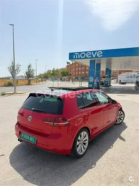 Usado VW Golf VII GTD 184 CV (135 kW) 2014 Rojo Berlina