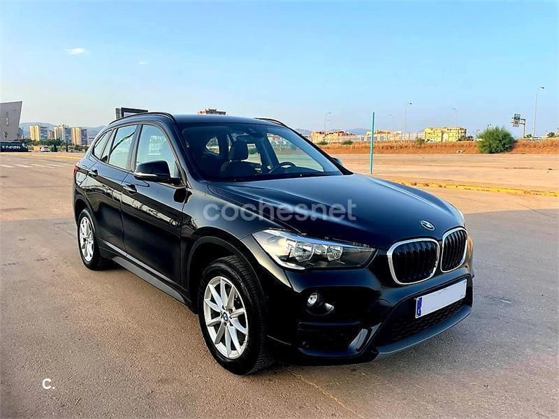 Usado BMW X1 Comfort Edition 150 CV (110 kW) 2018 Negro SUV