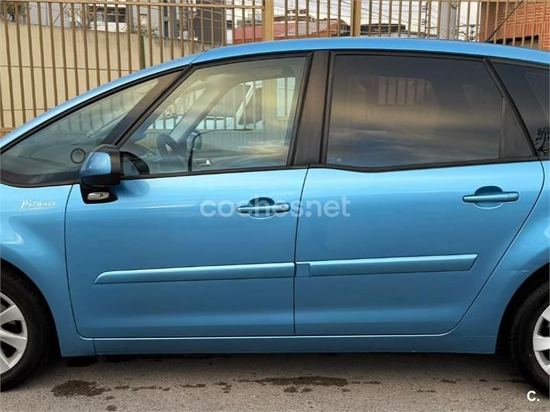 Usado Citroën C4 Picasso 110 CV (80 kW) 2007 Azul Monovolumen