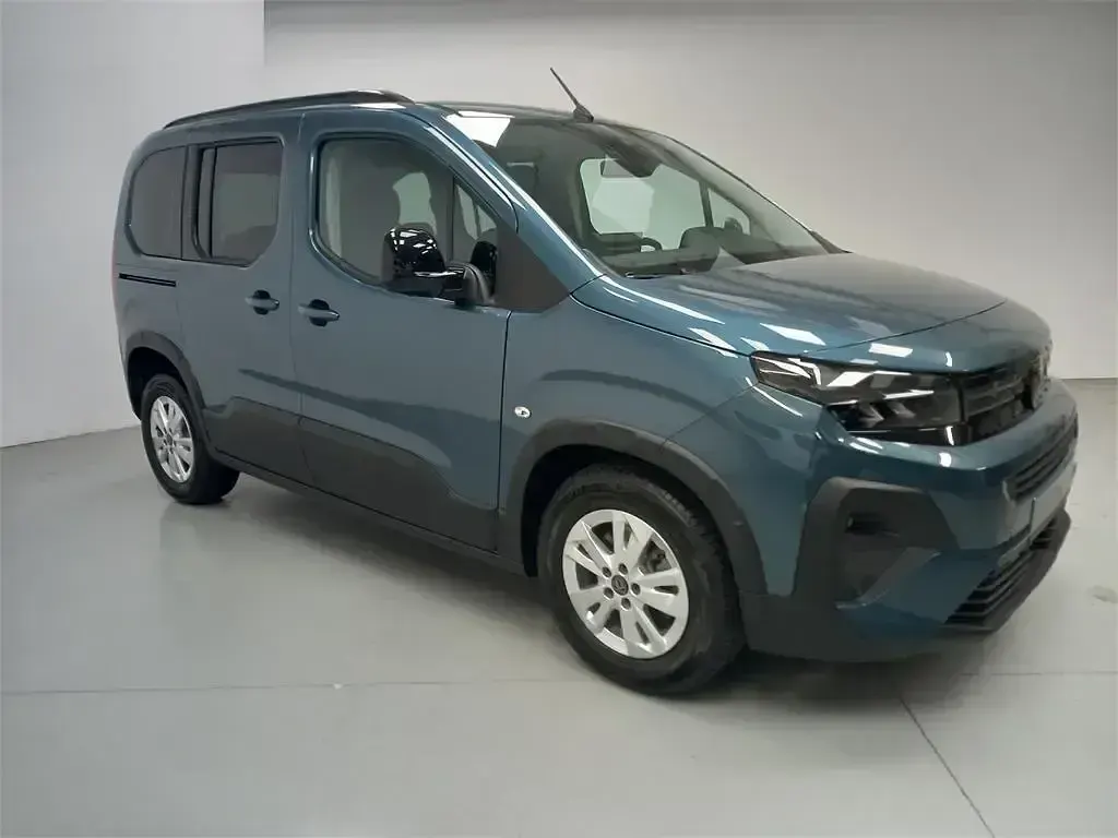 Nuevo Peugeot Rifter Allure 100 CV (73 kW) 2025 Azul Monovolumen