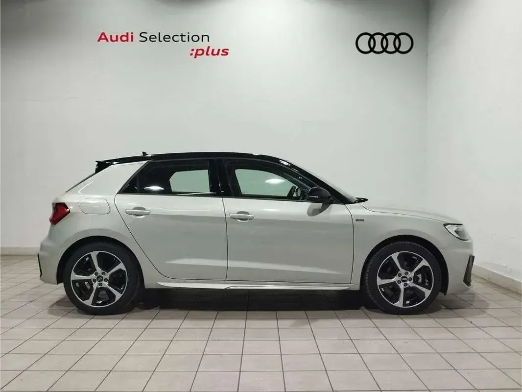 Nuevo Audi A1 Sportback 116 CV (85 kW) 2026 Gris Utilitario