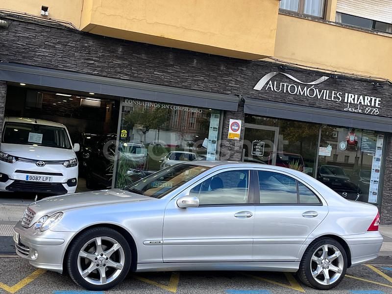 Gris / plata Usado 2005 Mercedes C180 Sport Edition Berlina | 7800 € (Precio justo) - Imagen 1/4