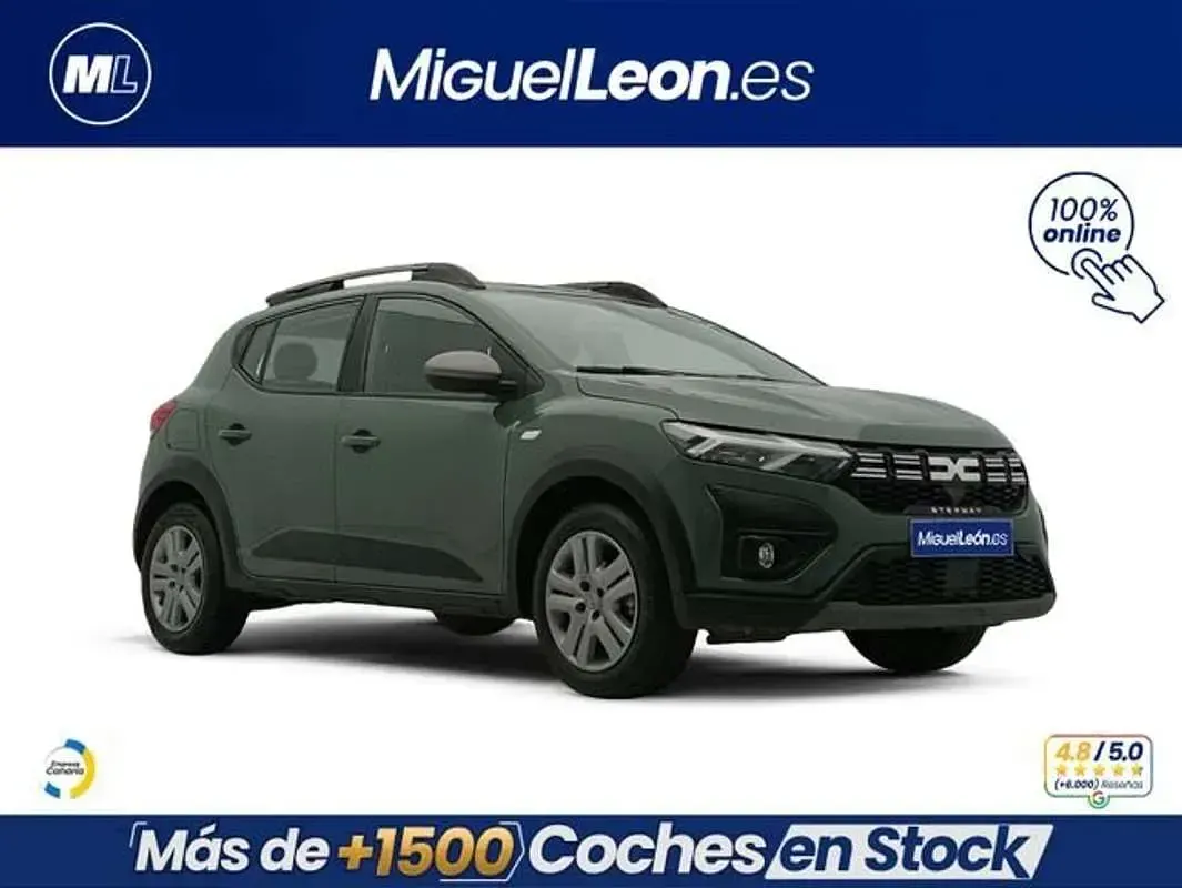 Usado Dacia Sandero Expression 91 CV (66 kW) 2023 Verde Utilitario