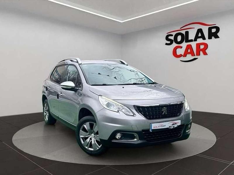 Usado Peugeot 2008 Style 99 CV (72 kW) 2017 Gris SUV
