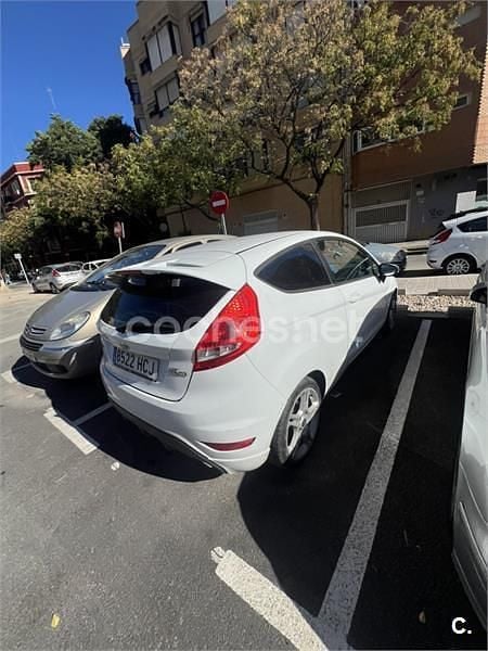 Blanco Usado 2011 Ford Fiesta Sport Berlina | 3500 € (Buen precio) - Imagen 1/4