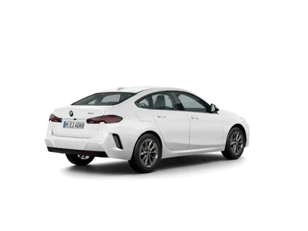 Usado BMW 220 Gran Coupé 156 CV (114 kW) 2025 Blanco Coupe